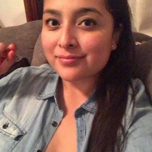 Meet your Posher, Cinthia